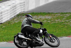 -®KRT2015 - 490