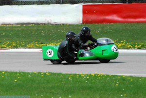 -®KRT2015 - 834