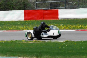-®KRT2015 - 892
