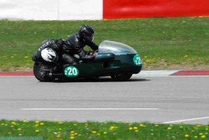 -®KRT2015 - 910