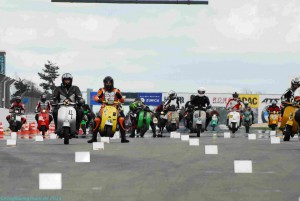 -®KRT2015 - 992