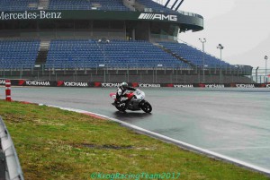 -®KRT2017- 736