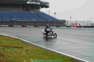 -®KRT2017- 756